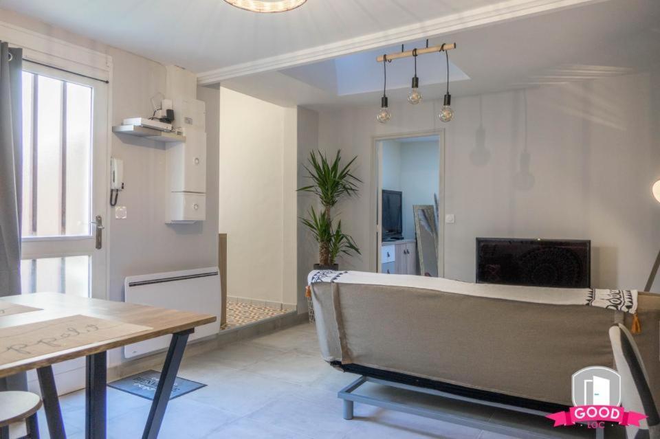La Coquille D'Orleans Avec Sa Cour Apartment ภายนอก รูปภาพ